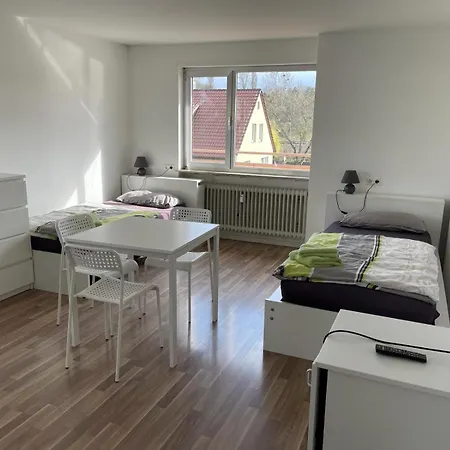 Boardinghouse Behrend Iii