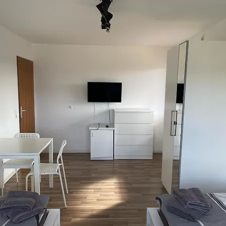 Boardinghouse Behrend Iii * Korntal-Muenchingen